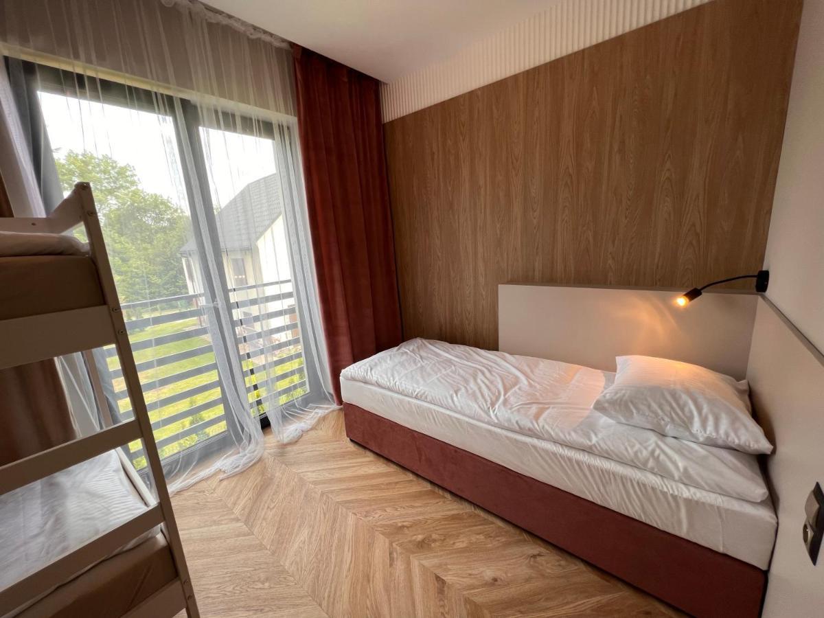 Resto Inn - Smart Apartamenty Blisko Energylandii Polwies Kültér fotó