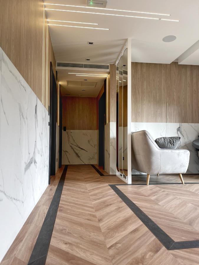 Resto Inn - Smart Apartamenty Blisko Energylandii Polwies Kültér fotó