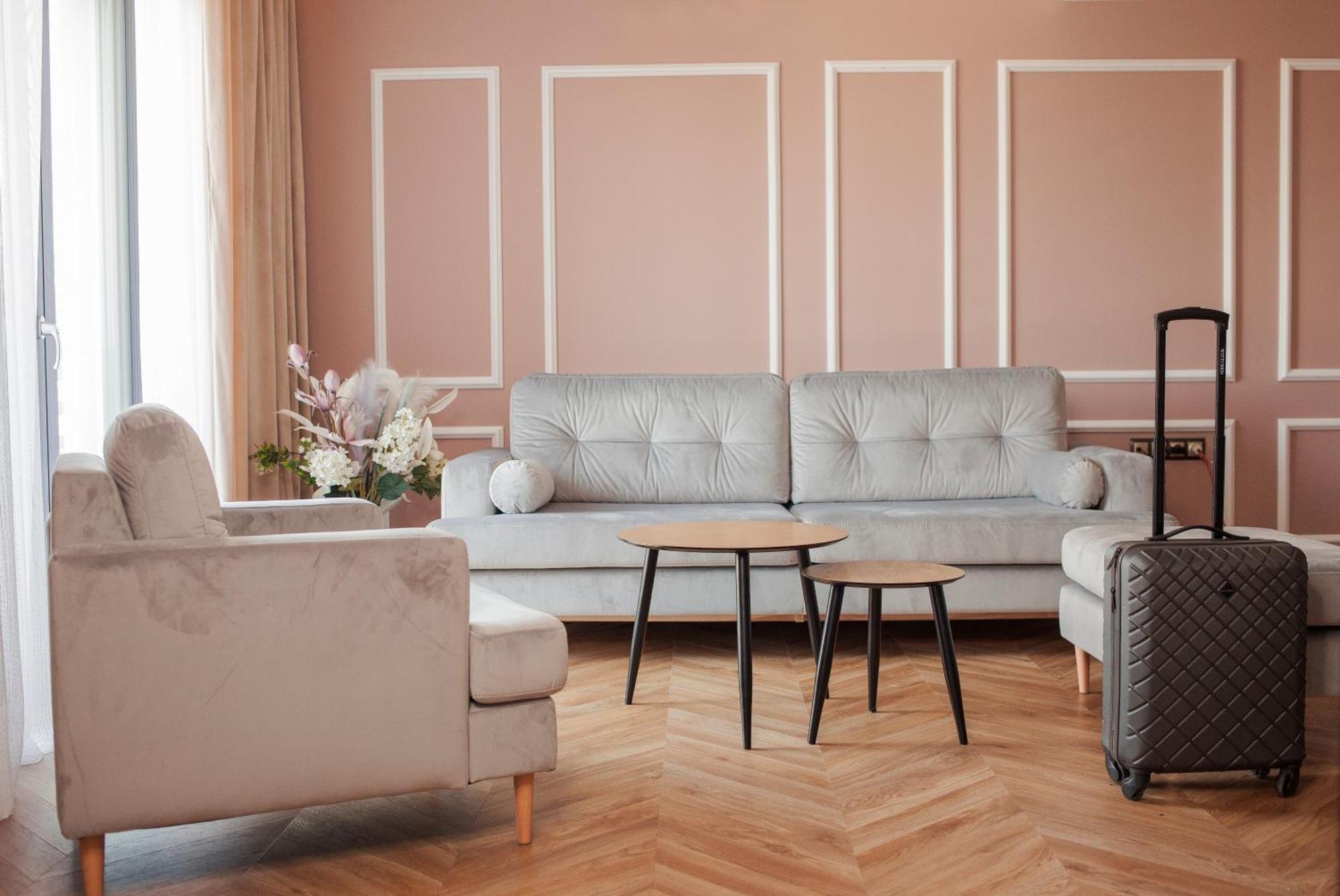 Resto Inn - Smart Apartamenty Blisko Energylandii Polwies Kültér fotó